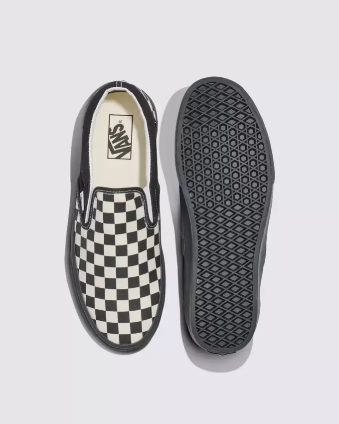 Zapato clásico sin cordones con diseño de cuadros