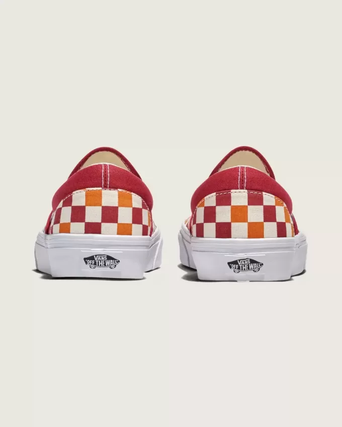 Zapato clásico sin cordones con diseño de cuadros