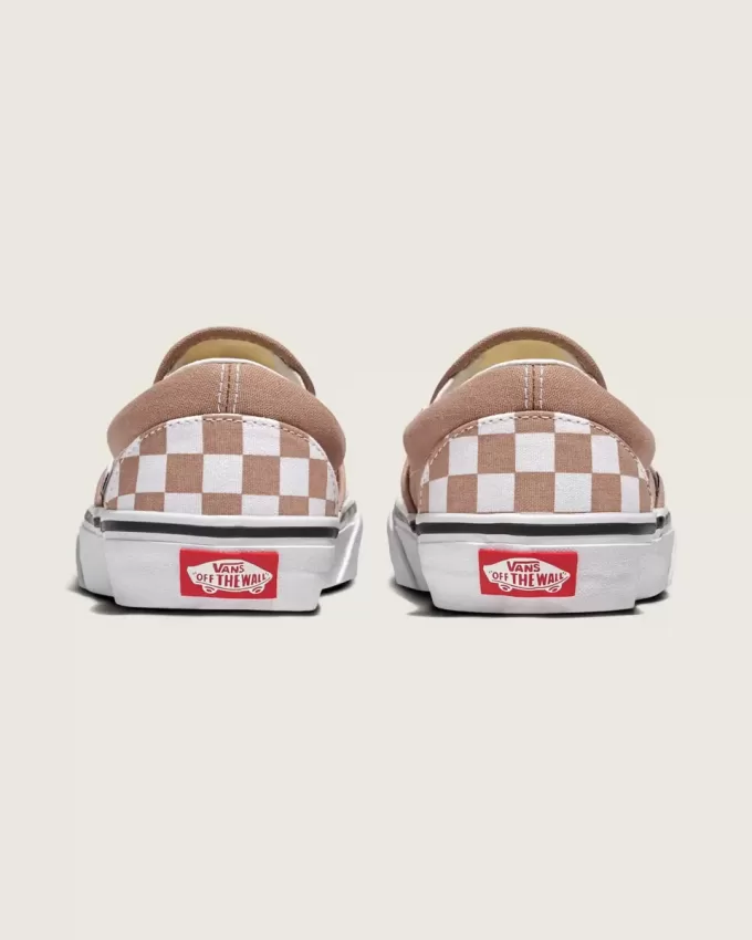 Zapato clásico sin cordones con diseño de cuadros