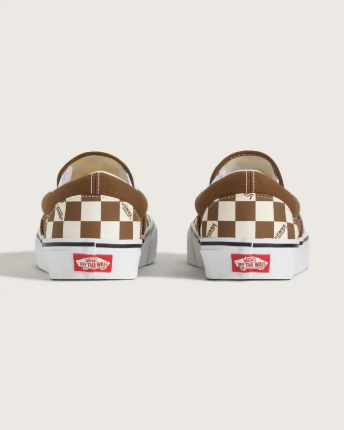 Zapato clásico sin cordones con diseño de cuadros