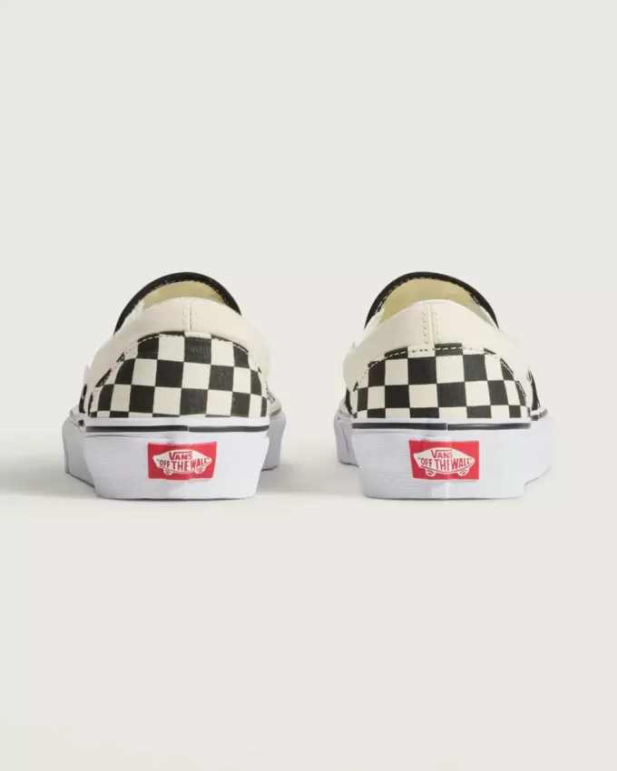 Zapato clásico sin cordones con diseño de cuadros