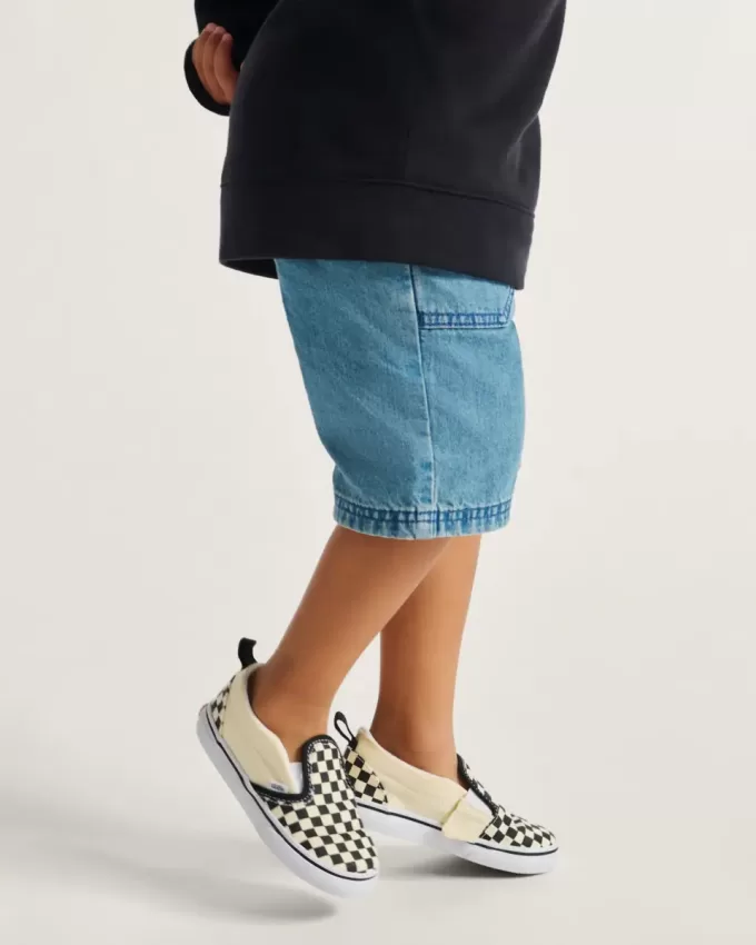 Zapato clásico sin cordones con diseño de cuadros en V para niños pequeños