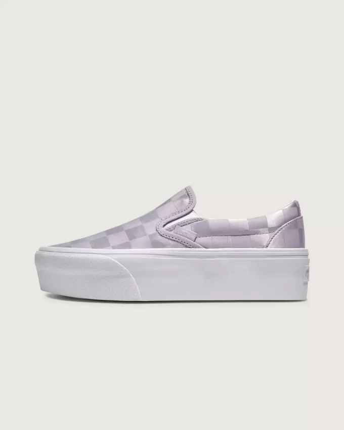 Zapato clásico sin cordones con plataforma y diseño de cuadros