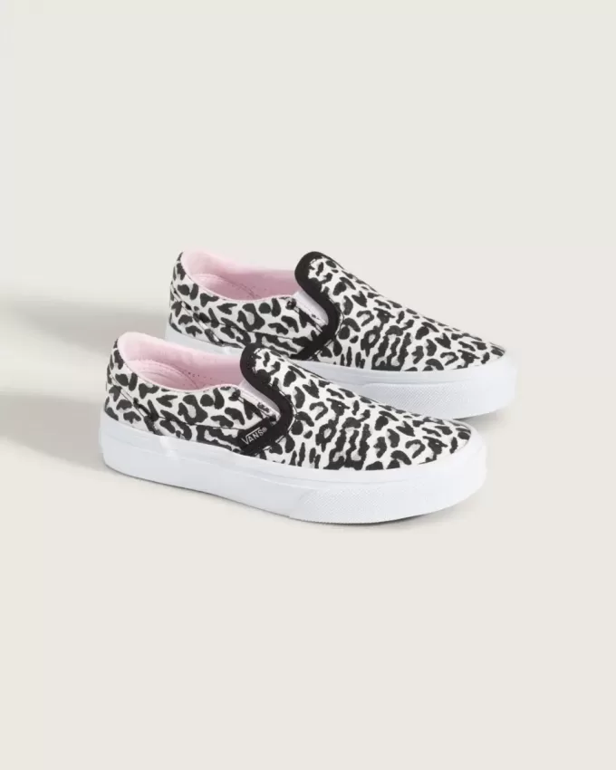 Zapato clásico sin cordones para niños pequeños