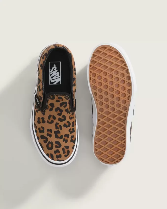 Zapato clásico sin cordones para niños pequeños