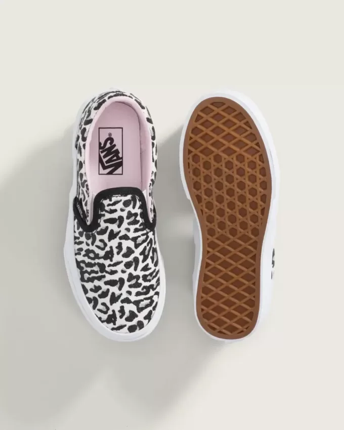 Zapato clásico sin cordones para niños pequeños