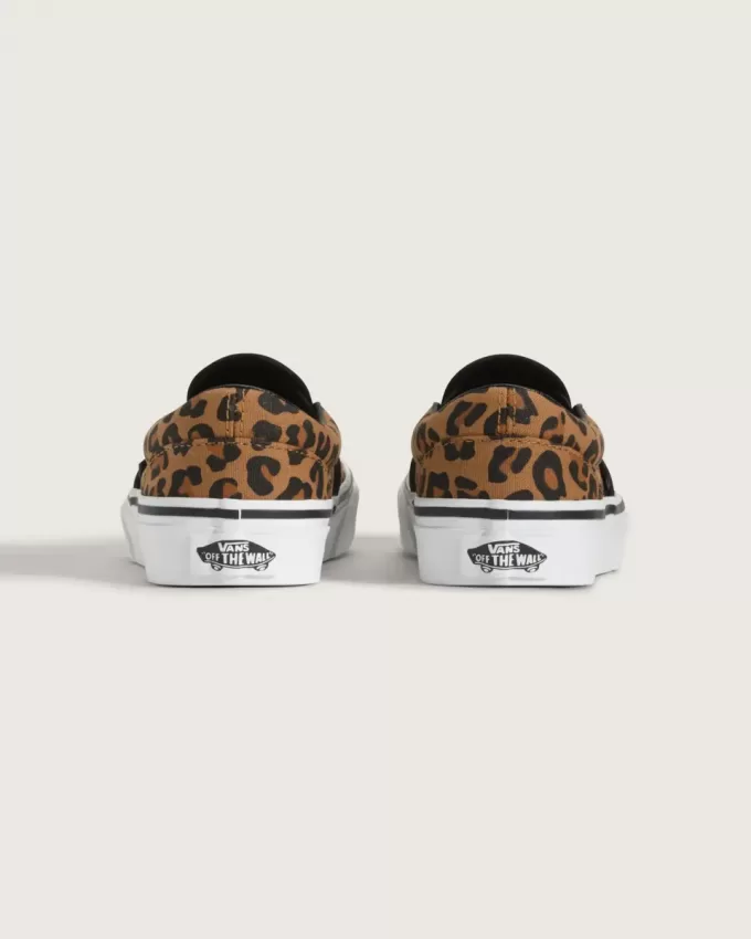 Zapato clásico sin cordones para niños pequeños