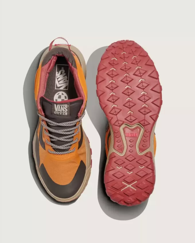 Zapato Crosspath Mid