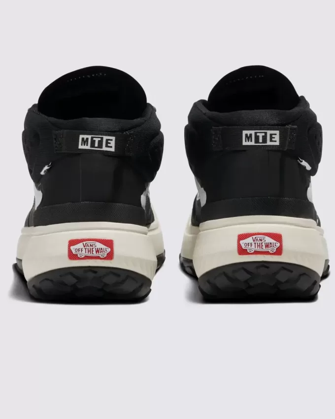 Zapato Crosspath Mid