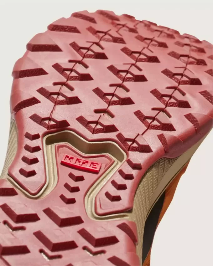 Zapato Crosspath Mid