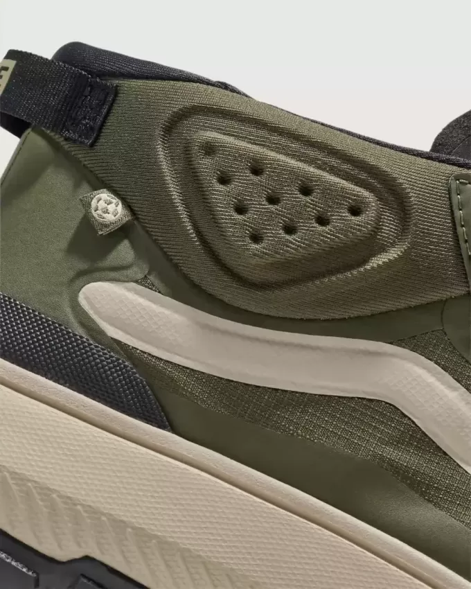 Zapato Crosspath Mid