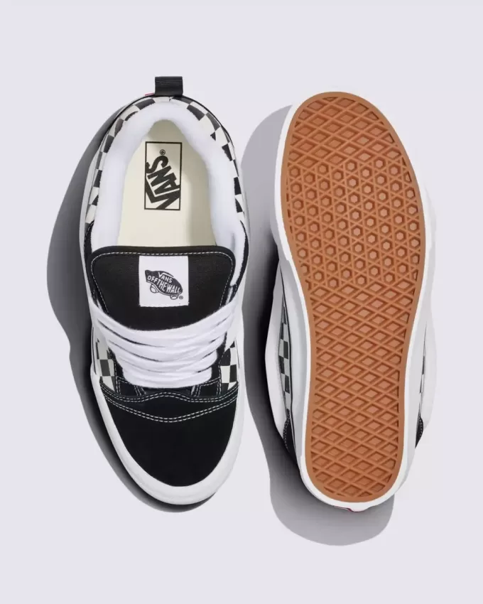 Zapato de cuadros Knu Skool