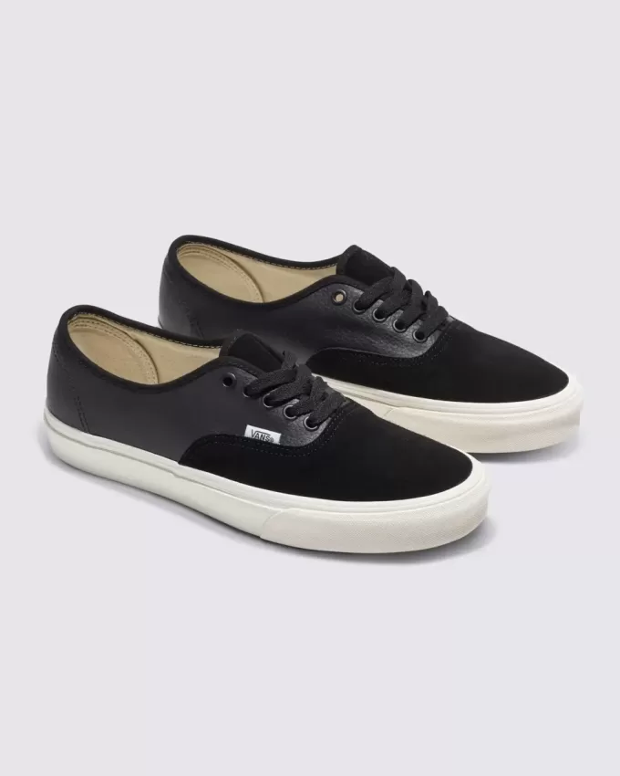 Zapato de cuero auténtico de Customs