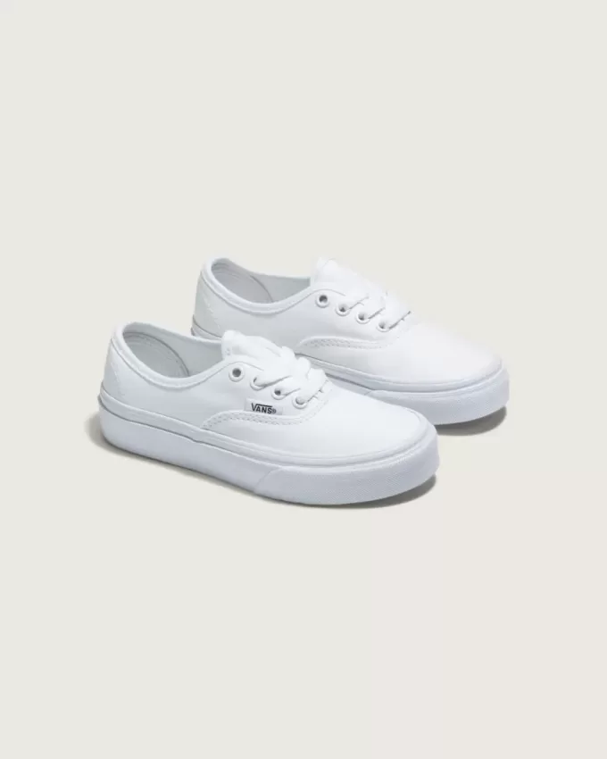 Zapatos auténticos para niños pequeños