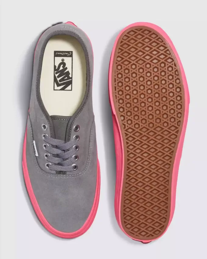 Zapatos de gamuza auténticos de Customs